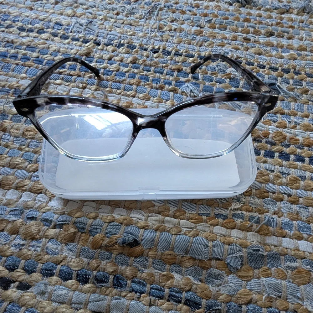 modfans cat eye